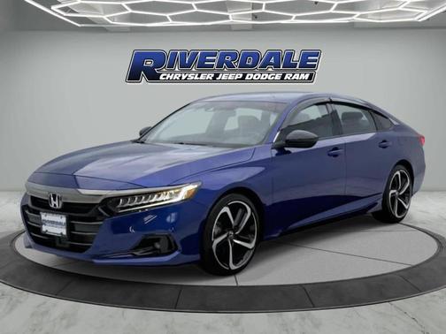 Still Night Pearl 2022 Honda Accord Sport 1.5T