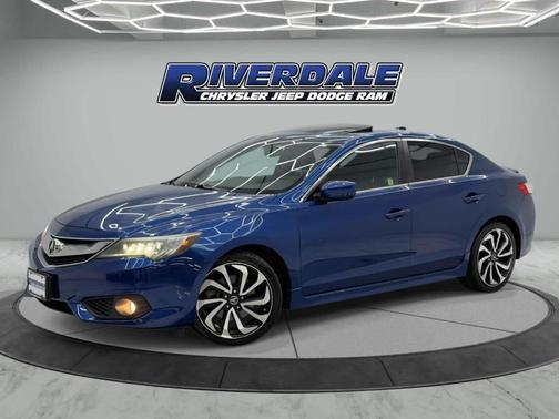 2017 Acura ILX Premium & A-SPEC Packages