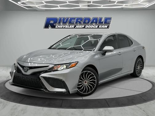2024 Toyota Camry SE Nightshade