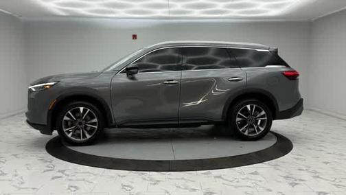 2022 INFINITI QX60 Luxe
