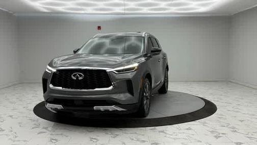 2022 INFINITI QX60 Luxe