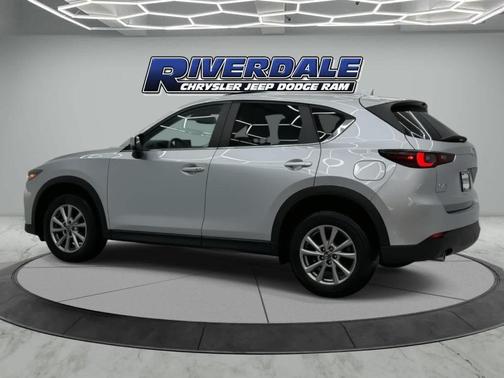 2023 Mazda CX-5 2.5 S Preferred Package