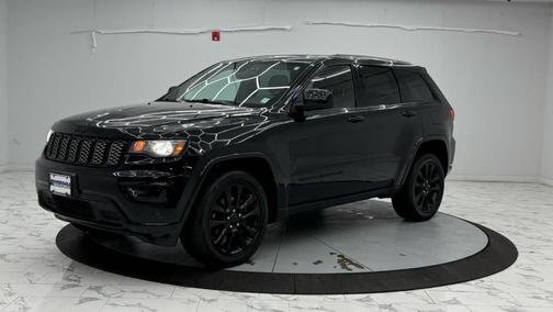 2017 Jeep Grand Cherokee Altitude
