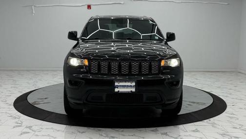 2017 Jeep Grand Cherokee Altitude