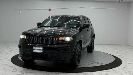 2017 Jeep Grand Cherokee Altitude