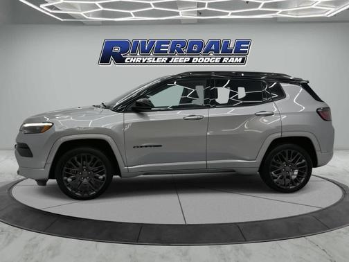 2023 Jeep Compass Altitude