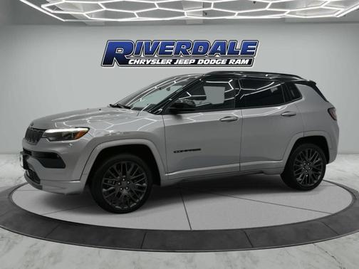 2023 Jeep Compass Altitude