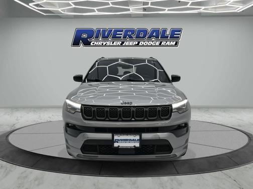 2023 Jeep Compass Altitude