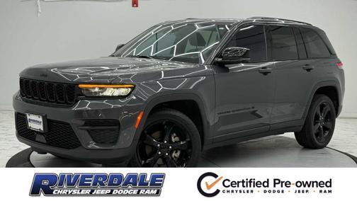 2022 Jeep Grand Cherokee Altitude