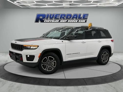 2022 Jeep Grand Cherokee Trailhawk