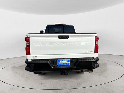 2022 Chevrolet Silverado 2500 Custom
