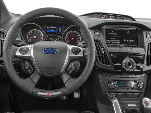Oxford White 2014 Ford Focus ST