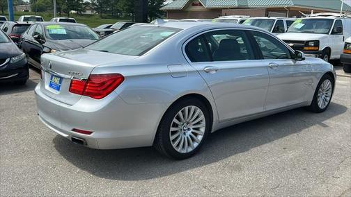 2012 BMW 750 Li xDrive
