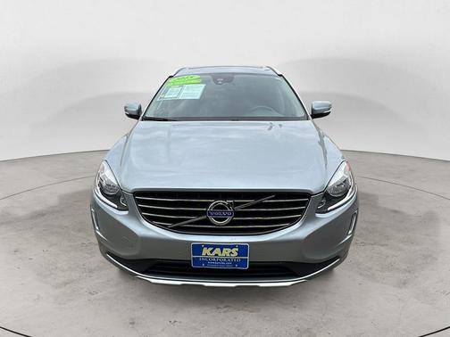 Bright Silver Metallic 2015 Volvo XC60 3.2 Premier