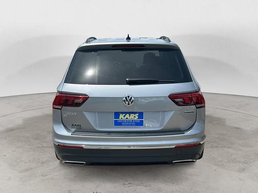 Pyrite Silver Metallic 2021 Volkswagen Tiguan