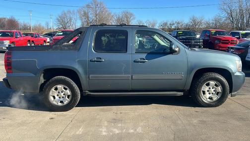 2011 Chevrolet Avalanche 1500 LS
