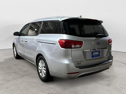 2018 Kia Sedona LX