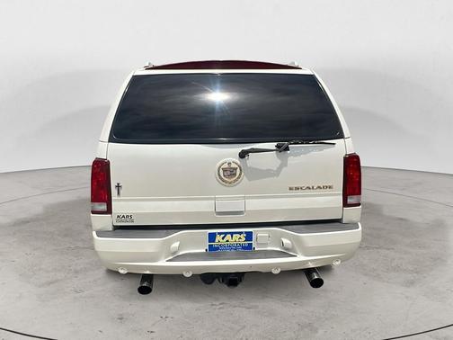 White Diamond 2003 Cadillac Escalade Base
