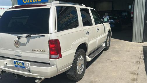 White Diamond 2003 Cadillac Escalade Base