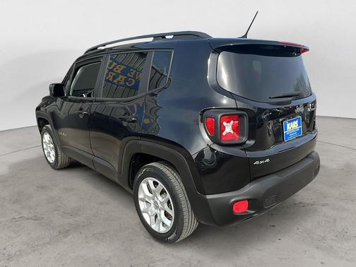 Black 2017 Jeep Renegade Latitude
