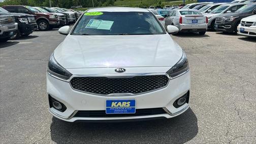 2017 Kia Cadenza Premium