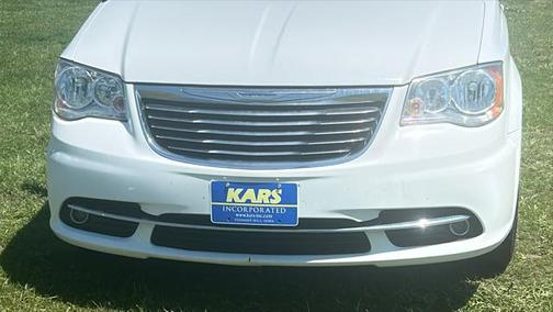 2015 Chrysler Town & Country Touring