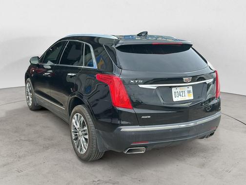 Stellar Black Metallic 2017 Cadillac XT5 Premium Luxury