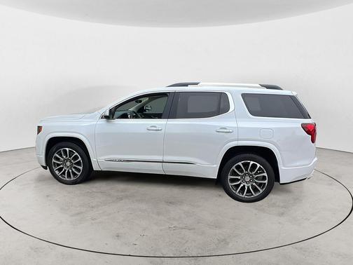 White Frost Tricoat 2021 GMC Acadia Denali