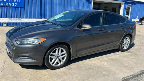 2015 Ford Fusion SE
