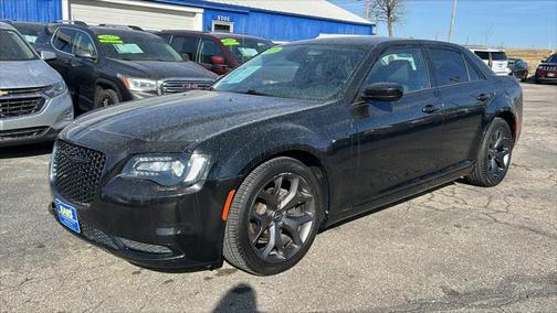 2020 Chrysler 300 Touring