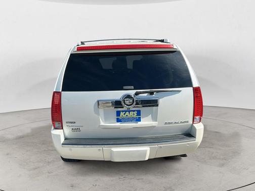 CREAM 2011 Cadillac Escalade Platinum Edition