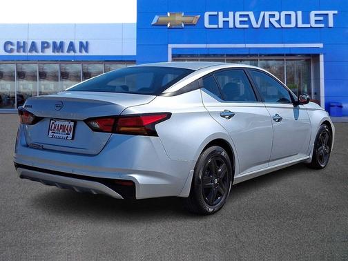 Brilliant Silver Metallic 2024 Nissan Altima S FWD
