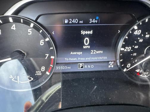 2024 Nissan Frontier SV