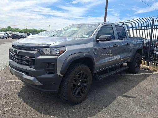 Sterling Gray Metallic 2025 Chevrolet Colorado Trail Boss