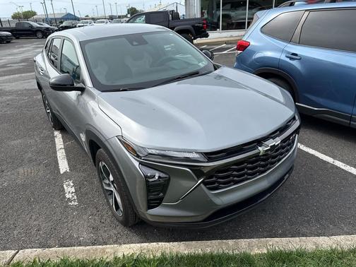 2024 Chevrolet Trax FWD 1RS