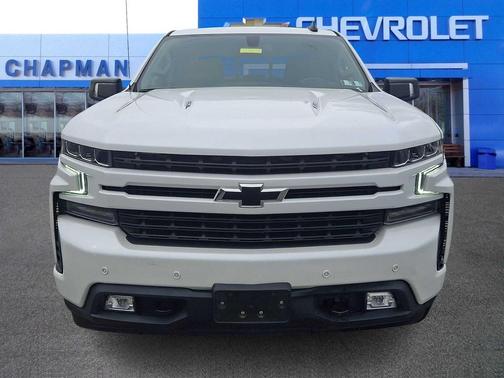 Iridescent Pearl Tricoat 2021 Chevrolet Silverado 1500 RST