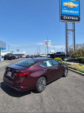 Garnet Pearl Metallic 2024 Nissan Altima 2.5 SV