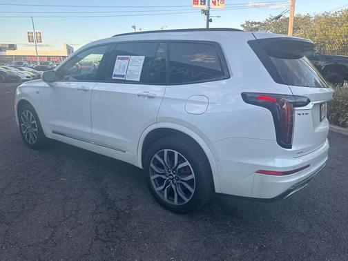 2023 Cadillac XT6 Sport AWD