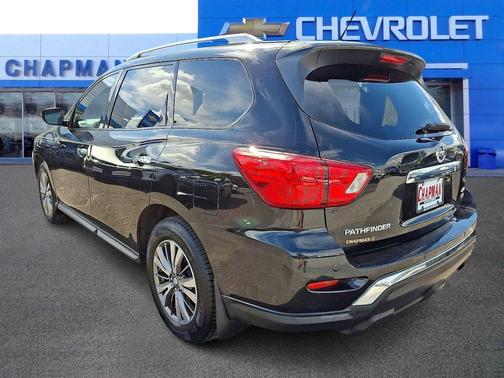 2018 Nissan Pathfinder SV