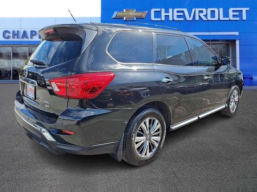 2018 Nissan Pathfinder SV