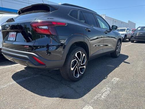 2025 Chevrolet Trax FWD 2RS