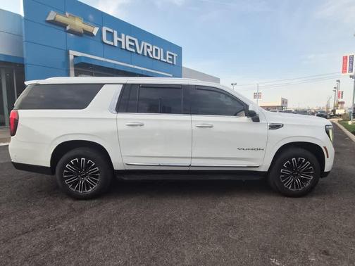 2025 GMC Yukon XL 4WD Elevation