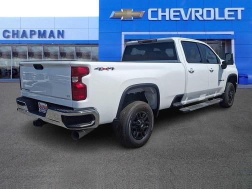 Summit White 2025 Chevrolet Silverado 2500 LT