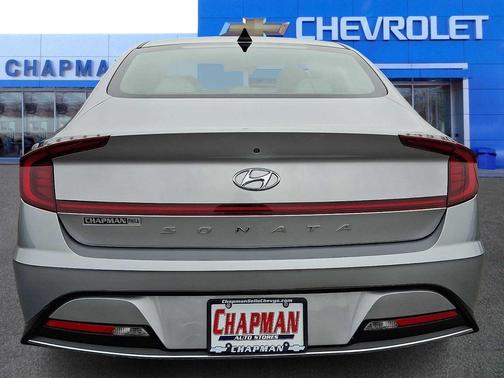 2022 Hyundai SONATA SE