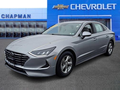 2022 Hyundai SONATA SE