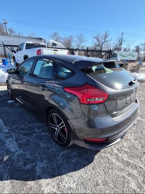 2018 Ford Focus ST 