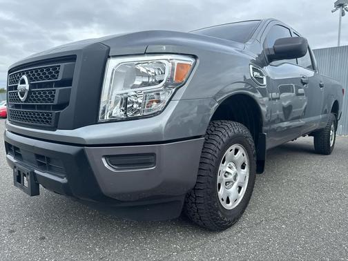 2022 Nissan Titan XD S