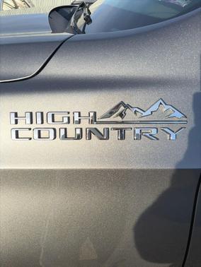 2021 Chevrolet Tahoe 4WD High Country