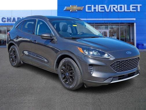 Magnetic 2020 Ford Escape SE