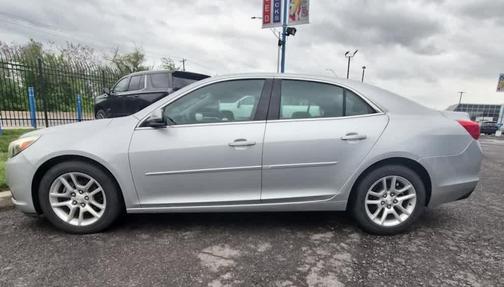 Silver Ice Metallic 2016 Chevrolet Malibu Limited LT